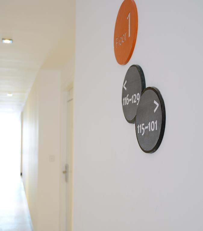 Moon Julie Hotel Sihanoukville Exterior photo